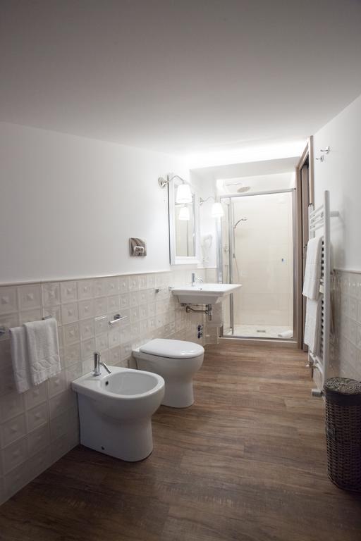Magnifica Luxury Suites Ассізі Екстер'єр фото