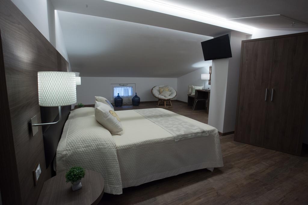 Magnifica Luxury Suites Ассізі Екстер'єр фото