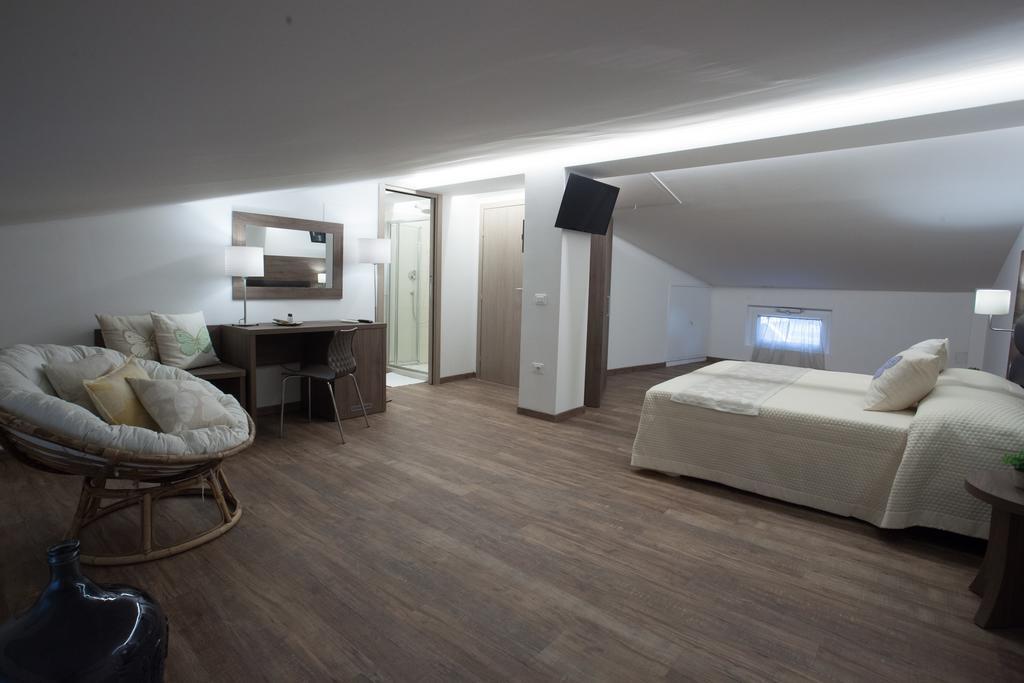 Magnifica Luxury Suites Ассізі Екстер'єр фото